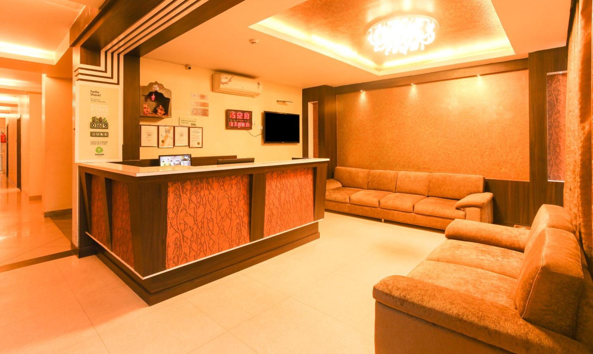 Hotel Janki International Sigra 2 Km From Kashi Vishwanath Temple Varanasi Eksteriør billede