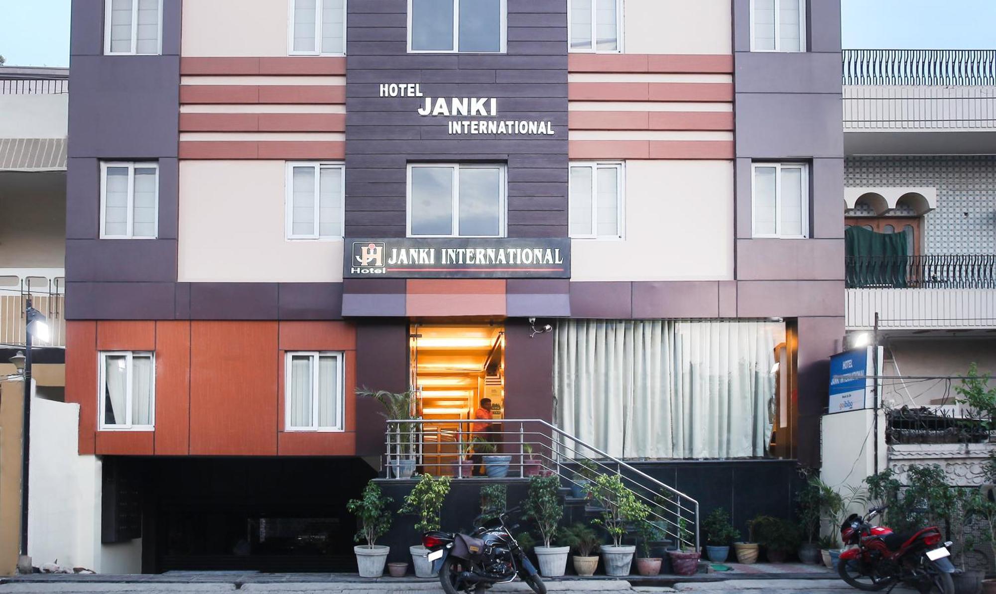 Hotel Janki International Sigra 2 Km From Kashi Vishwanath Temple Varanasi Eksteriør billede